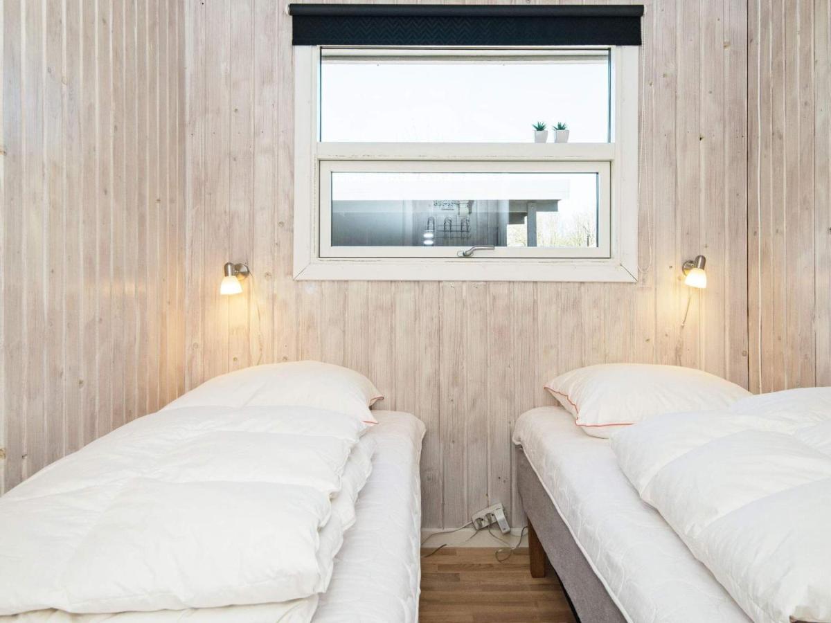 4 Person Holiday Home In Hemmet Buitenkant foto