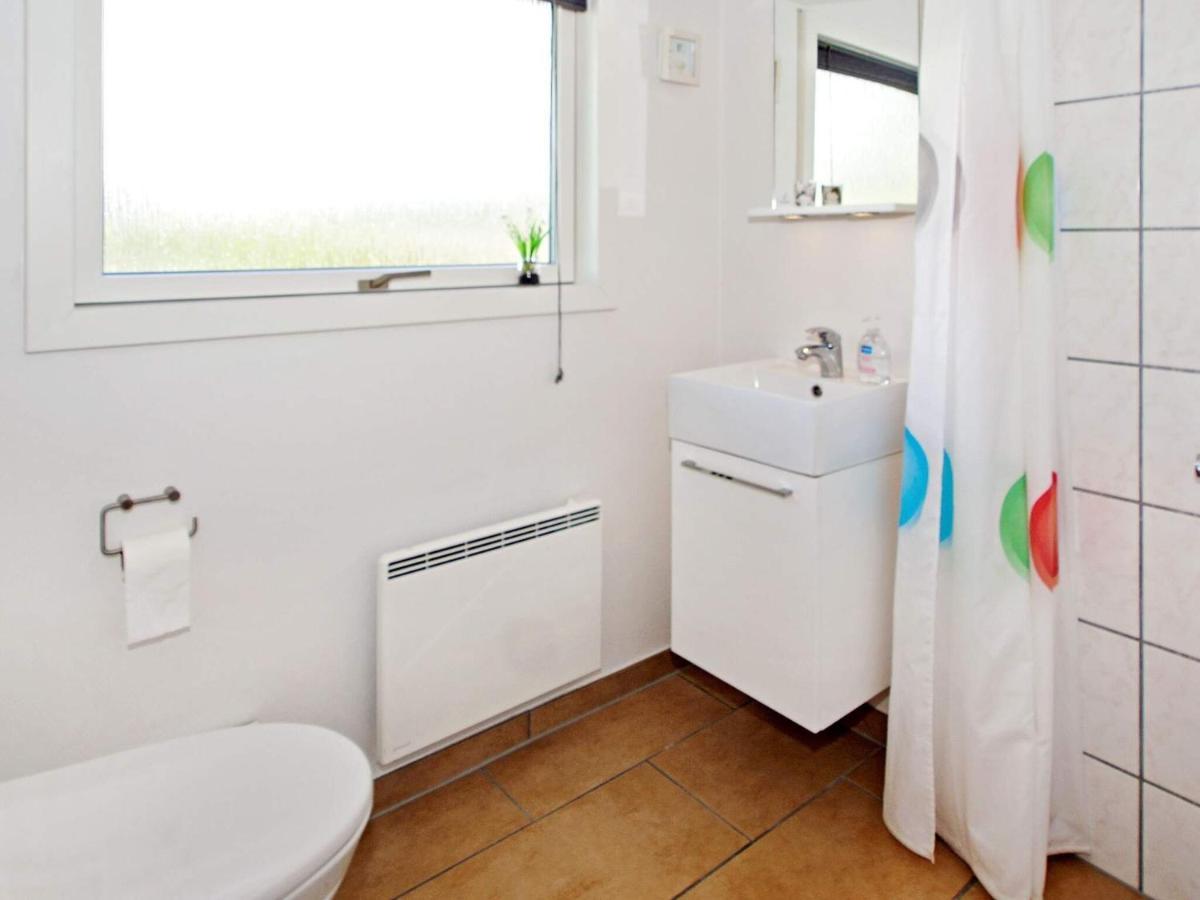 4 Person Holiday Home In Hemmet Buitenkant foto